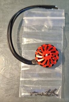 AtomRC motor 2004; 2700kv
