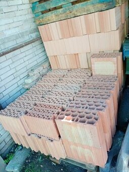 Stropní vložky miaka