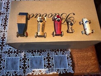 Set dřevěných autíček- platí do smazání inzerátu - 1