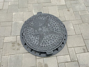 Kruhový kompozitní poklop s rámem B125 průměr 600mm