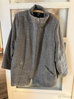 Daruji nebo za symbolickou cenu zimní kabat