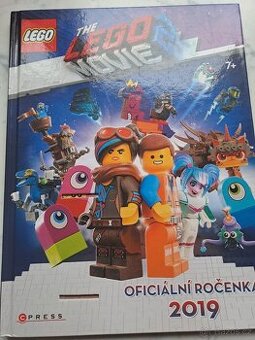 Kniha ročenka LEGO, hlavolamy, komiksy aj.