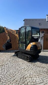 PRONÁJEM - MINIBAGR / MINIRYPADLO CASE 15