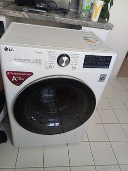 Prodej pačky LG F2WV9S8P2