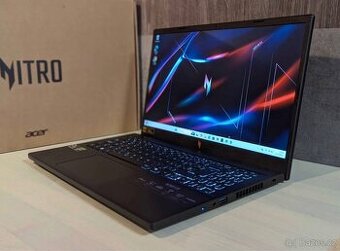Notebook Acer Nitro V15 – herní, výkonný, TOP stav