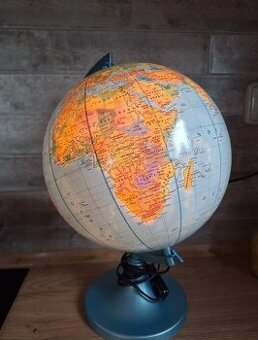 Naučný svítící glóbus v češtině