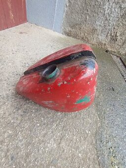 Nádrž pionýr Jawa 50