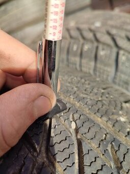 2+2pneu zimní 195/65R15