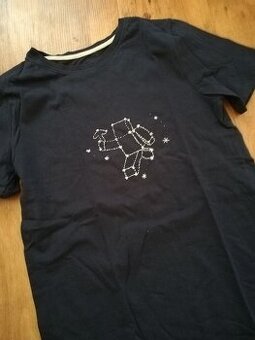 dětské tričko kr. rukáv - zn. H&M, tmavě modré s výšivkou