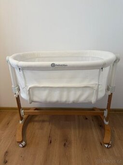 Prodám dětskou postýlku PETITE&MARS Glory 2v1 - 1