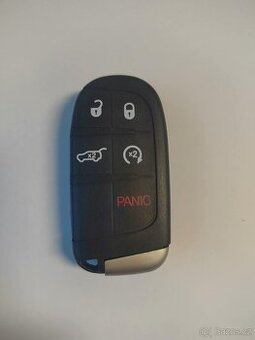 černé obaly s logem Dodge a Jeep - 1