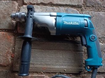 Příklepová vrtačka Makita - 1