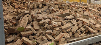 Cihly zdarma za odvoz