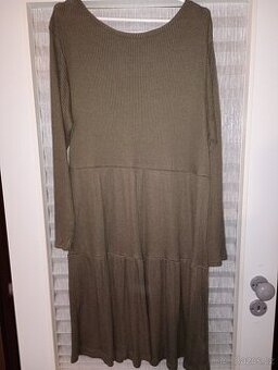 Nové dlouhé úpletové šaty khaki babydool vel.46