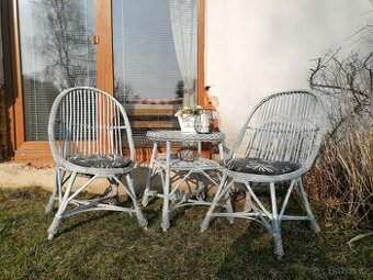 Ratanový zahradni nábytek