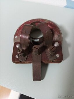 Jawa Pérák - patice svetla