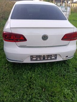 Naraznik vw passat b7 sedan R-line LB9A