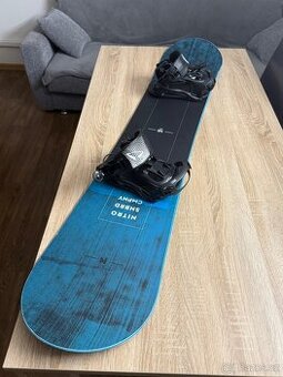 Nitro Prime 165W snowboard + vázání