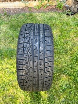 245/35R20 95V XL R-F Pirelli W. Sottozero 2