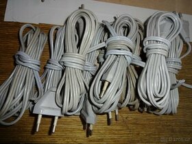 Konvolut síťových přívodních kabelů 230V, 50.-Kč za 10 ks