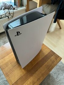 PlayStation 5, PS5 s mechanikou - 1