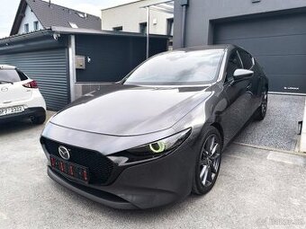 Mazda 3 BP 2.0 Skyactiv-G 90kw AUTOMAT  +++KRASAVICE+++