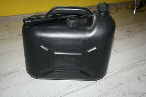 Plastový kanystr na PHM- 20 l - 1