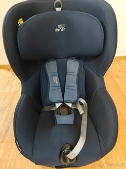 Britax Römer Trifix 2 i-Size