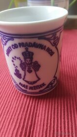 Prodám hrneček zdobený modrým dekorem kobaltem - 1