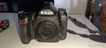 Nikon D780