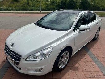 Peugeot 508 1.6 benzín 115kW, garážovaný