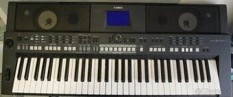 Yamaha PSR-S650