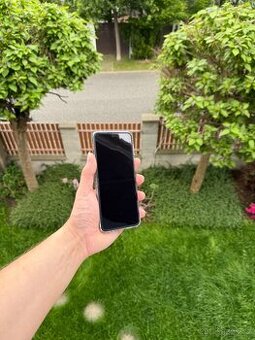 Samsung Galaxy Z Flip 6 - 512GB - šedý