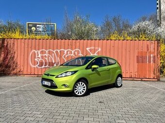 Fiesta 1,25 benzin,2012, pouze 82tkm,1. Maj,ČR,moc pěkná