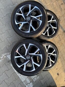 5x114,3 225/50/18 letní komplety Toyota