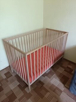 Dětská postýlka 120x60 cm