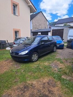 Peugeot 206 obsah 1.1 r.v 2000