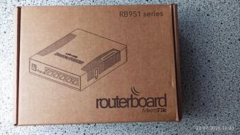Router MikroTik - 1