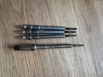 3x žhav svíčka+ žhavá. Svíčka se snímače 03L905061K - 1
