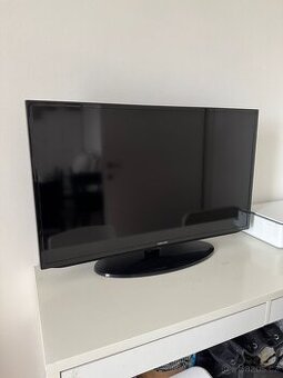 Televize 40" Samsung UE40EH5000W