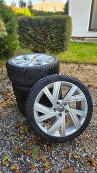 Alu kola VW Bergamo r18 + nové celoročky 225/40