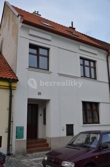 🏡 Pronájem bytu 2+kk • 50 m² • Bělá pod Bezdězem
