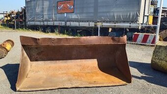 Lžíce na čelní nakladač