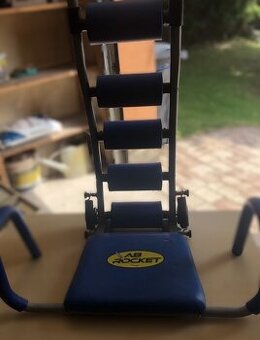 Posilovač břišních svalů - Ab Rocket