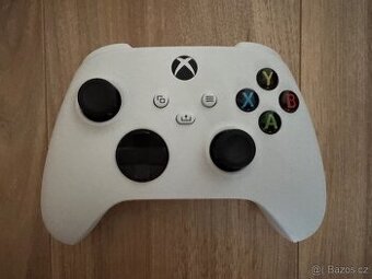 Xbox Series S 1TB + 2x ovladač + sluchátka
