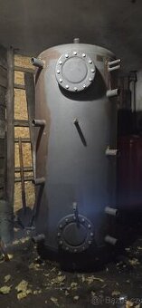 Akumulační nádrž 1000l s izolací 13cm