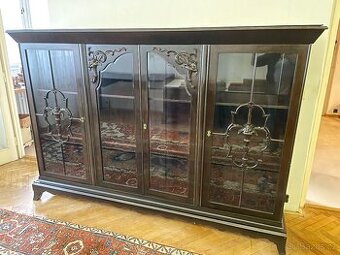 Starožitný nábytek - skleník, komoda, gauč