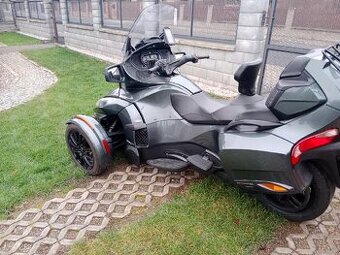 Can am Spyder