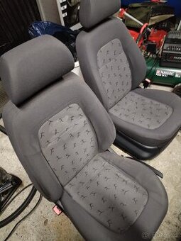 Sedačky Škoda Fabia 1