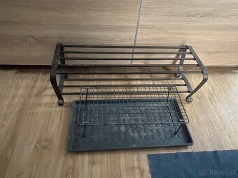 Kovovy botnik, podlozka stojan na boty